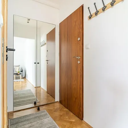 Rent Like - Pawia 36